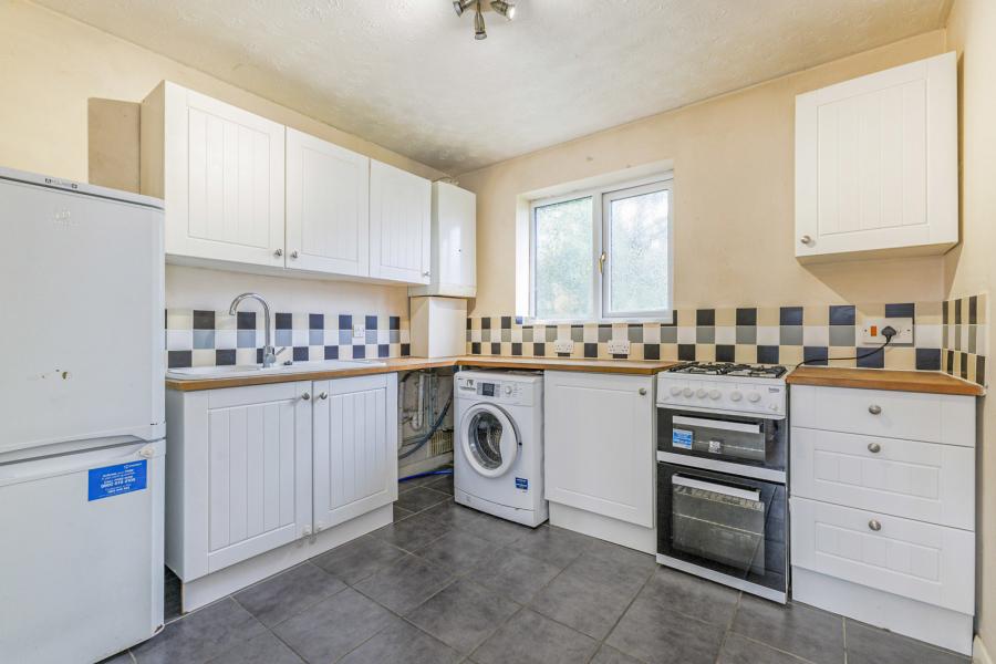 1 bedroom maisonette to rent - Clarendon Road, Wallington, SM6 - Property View 2