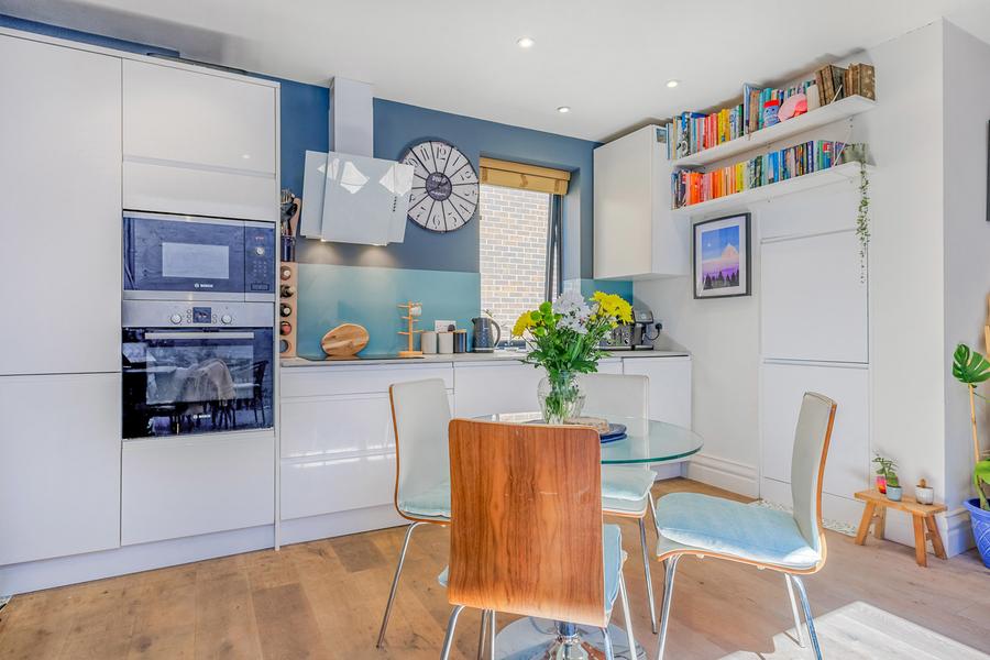 1 bedroom apartment to rent - Woodcote Road, Wallington, SM6 - Property View 3