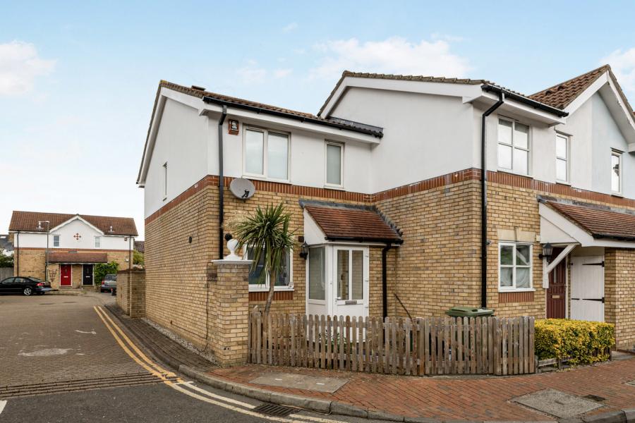 2 bedroom house to rent - William Street, Carshalton, SM5 - Property View 1