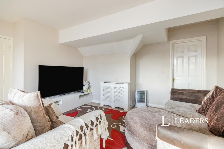 2 bedroom apartment to rent - Egmont Road, Sutton, SM2 - Property View 1