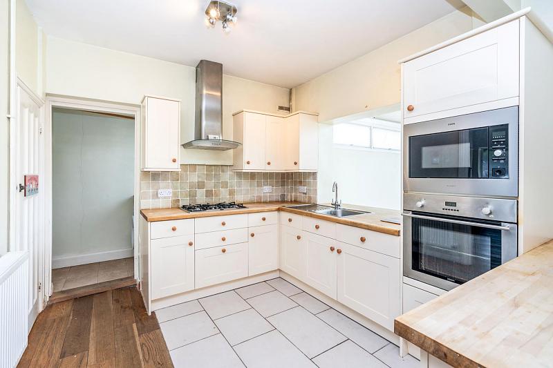 4 bedroom house to rent - Stanley Park Road, Carshalton, SM5 - Property View 3