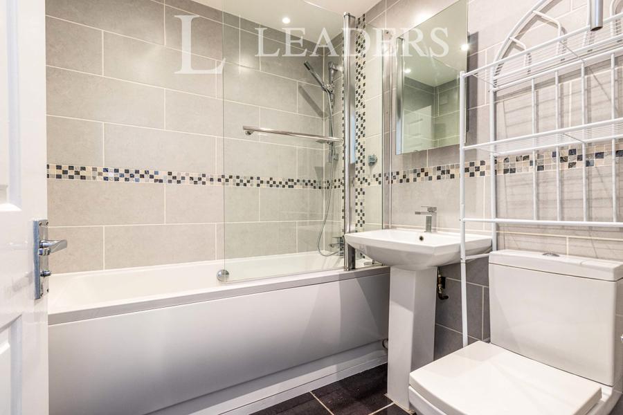 1 bedroom apartment to rent - The Mount, 23B St. James Road, Sutton, SM1 - Property View 3