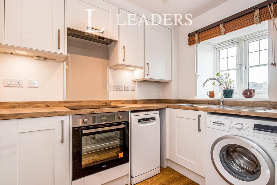 2 bedroom apartment to rent - Worcester Court, 9 Worcester Road, Sutton, SM2 - Property View 2