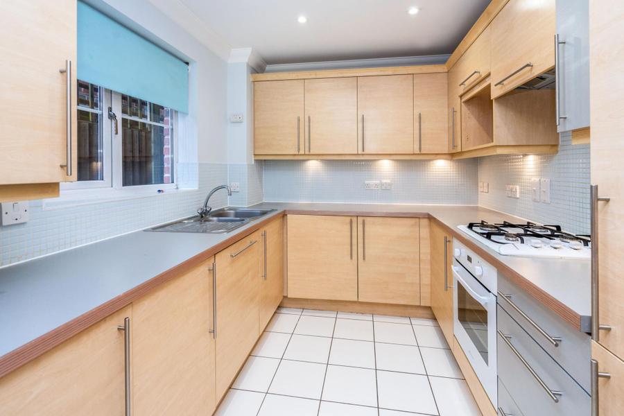 2 bedroom apartment to rent - Albion Road, Sutton, SM2 - Property View 2