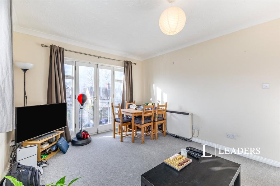 2 bedroom apartment to rent - Wandle Road, Morden, SM4 - Property View 3