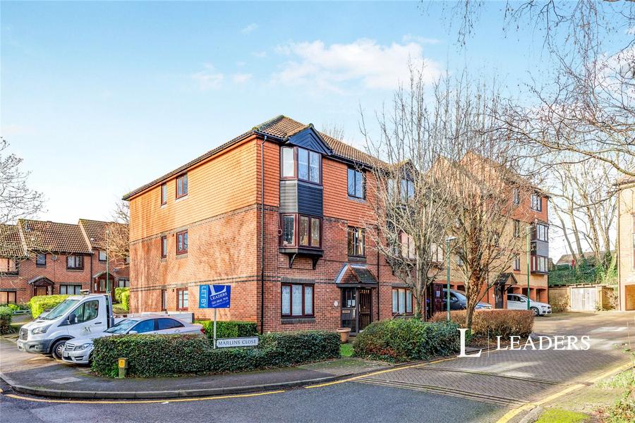 2 bedroom apartment to rent - Marlins Close, Sutton, SM1 - Property View 1