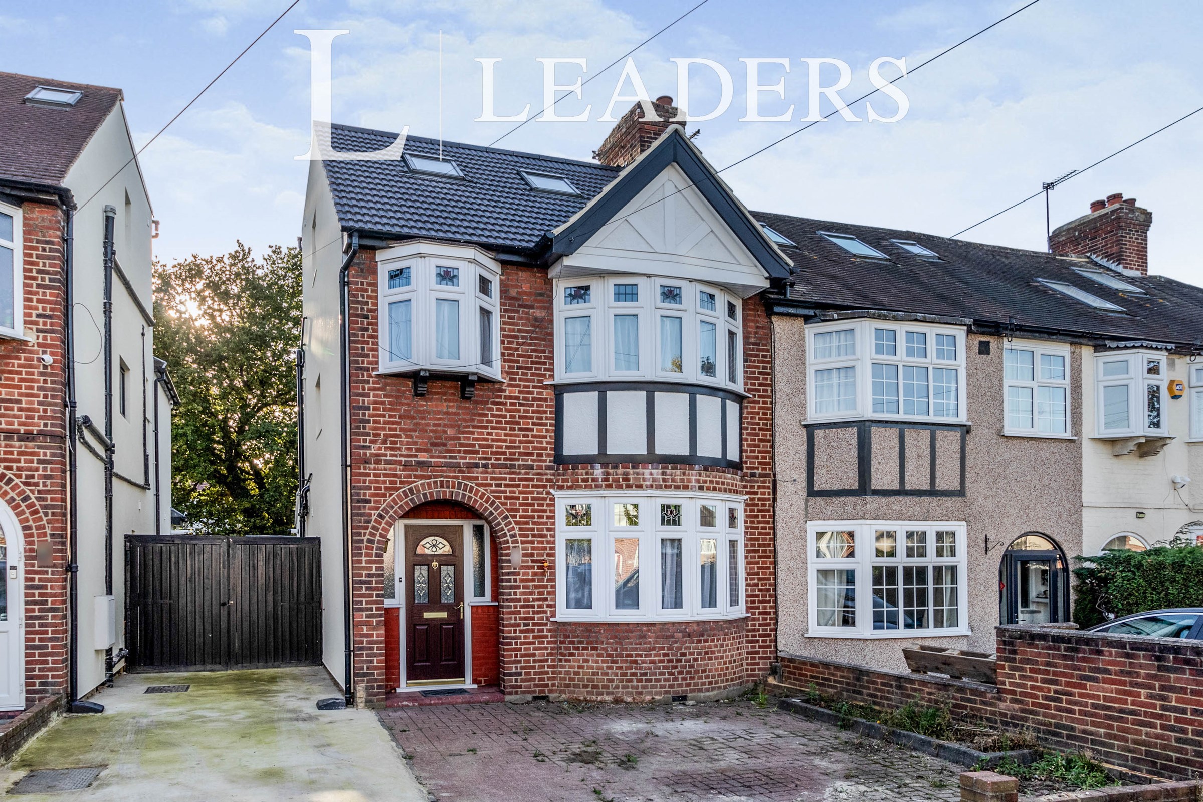 5 bedroom house to rent - Stoughton Avenue, Cheam, Sutton, SM3 - Property View 1