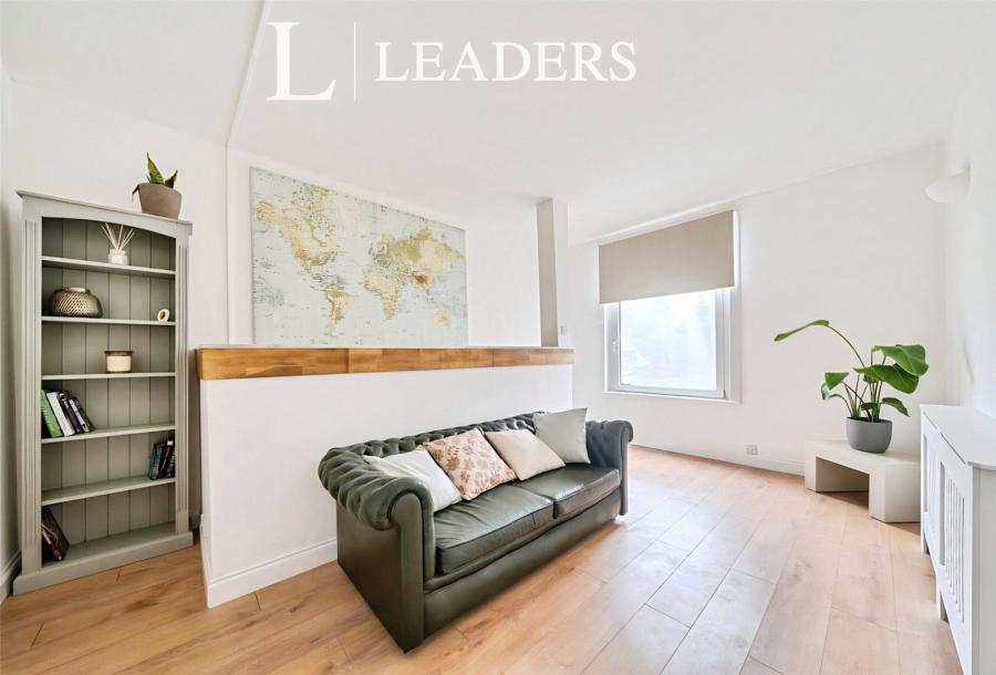 2 bedroom maisonette for sale - High Street, Seal, Sevenoaks, Kent, TN15 - Property View 2