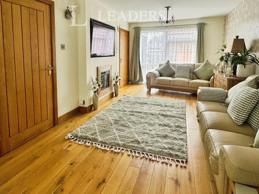 4 bedroom house for sale - Chaffinch Green, Waterlooville, Hampshire, PO8 - Property View 3