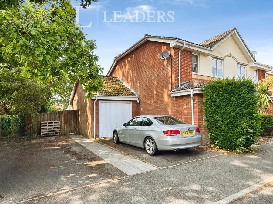 3 bedroom house for sale - Wagtail Road, Horndean, PO8 - Property View 1