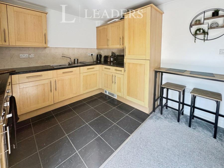 2 bedroom apartment for sale - London Road, Waterlooville, Hampshire, PO7 - Property View 3