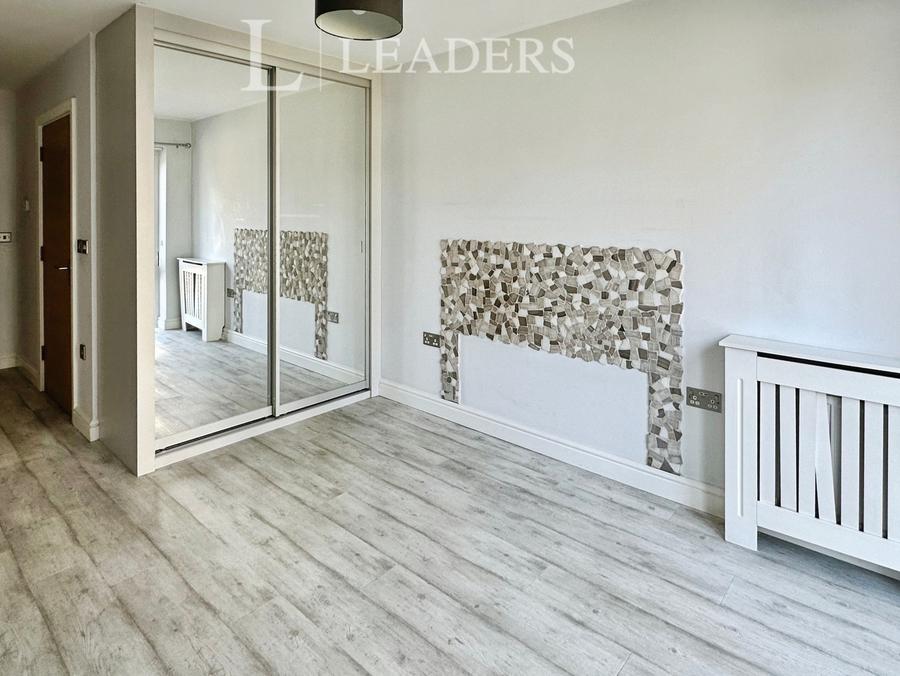 2 bedroom apartment for sale - Abbess Way, Waterloovillle, Hampshire, PO7 - Property View 2
