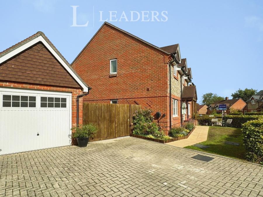 4 bedroom house for sale - Brookwood Crescent, Waterlooville, Hampshire, PO8 - Property View 2