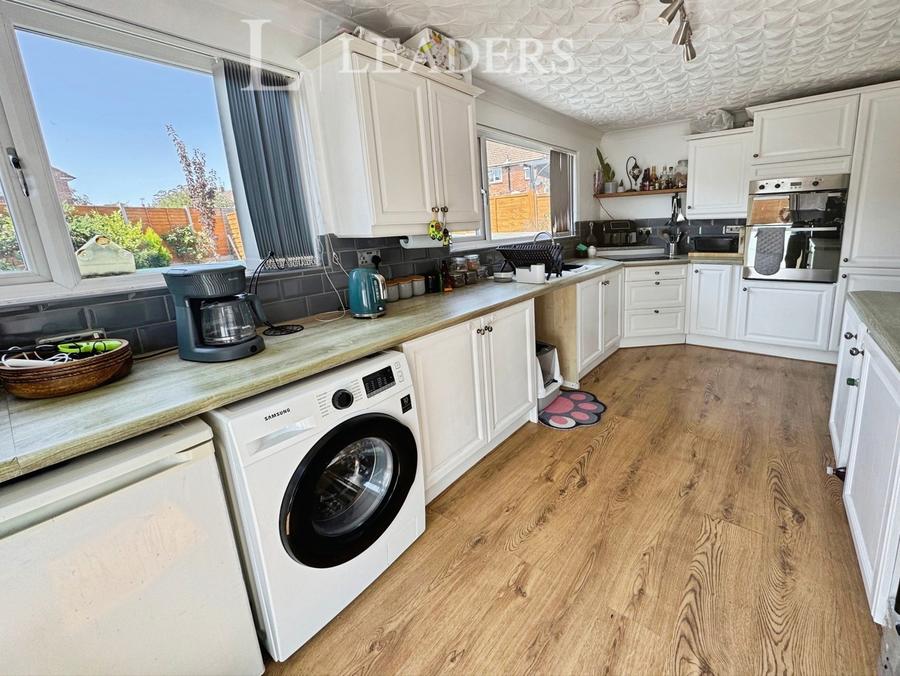 3 bedroom house for sale - Linkenholt Way, Havant, Hampshire, PO9 - Property View 2