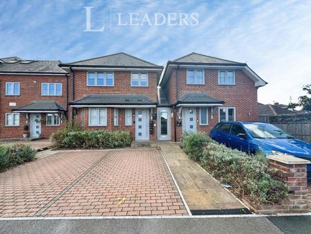 2 bedroom apartment for sale - Chapel Court, Pyrford Close, PO7