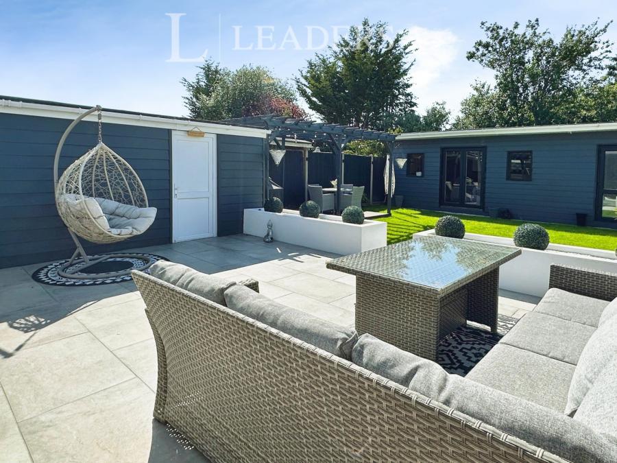 3 bedroom house for sale - Bernina Avenue, Waterlooville, Hampshire, PO7 - Property View 2