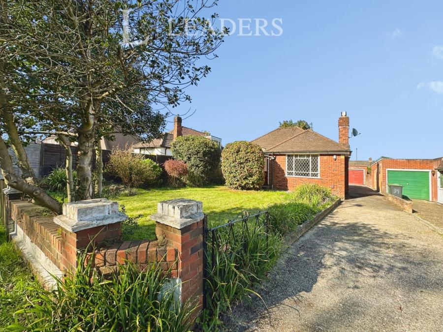 2 bedroom bungalow for sale - Park Lane, Cowplain, Waterlooville, Hampshire, PO8 - Property View 1