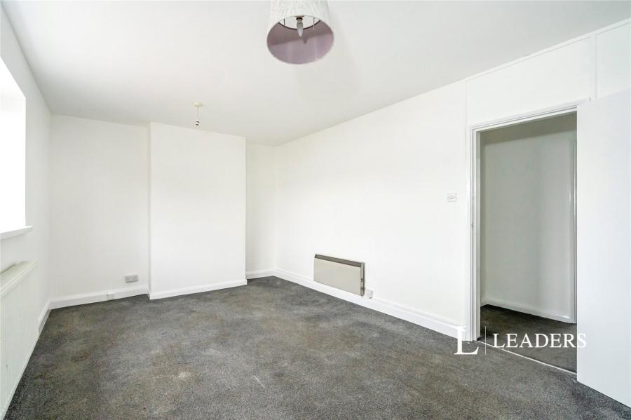 3 bedroom apartment to rent - Park Parade, Havant, Hampshire, PO9 - Property View 1