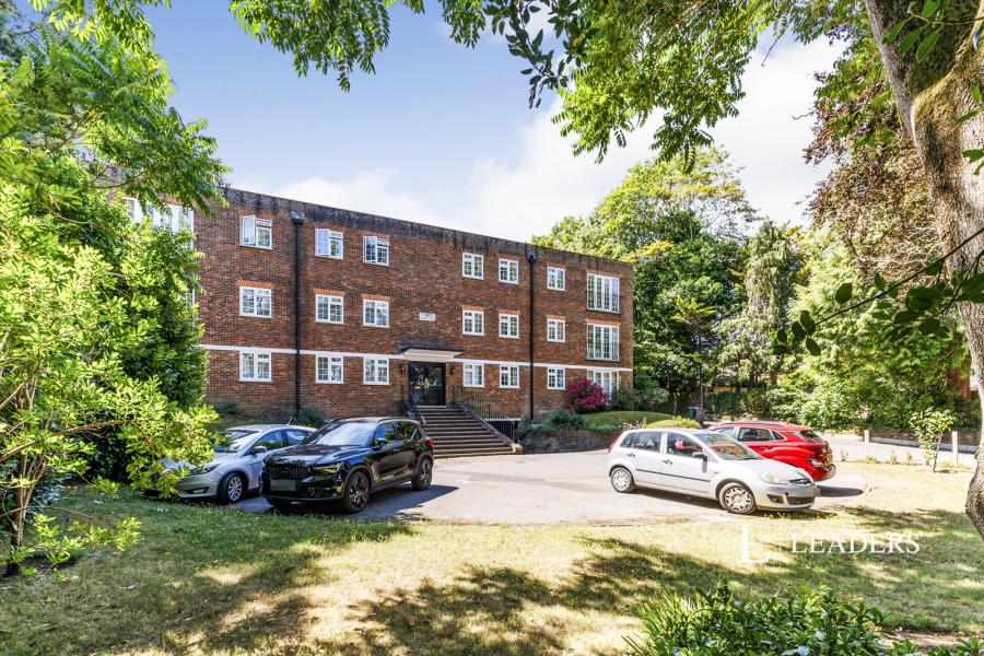 2 bedroom apartment to rent - Grosvenor Court, Egerton Road, Weybridge, KT13 - Property View 1
