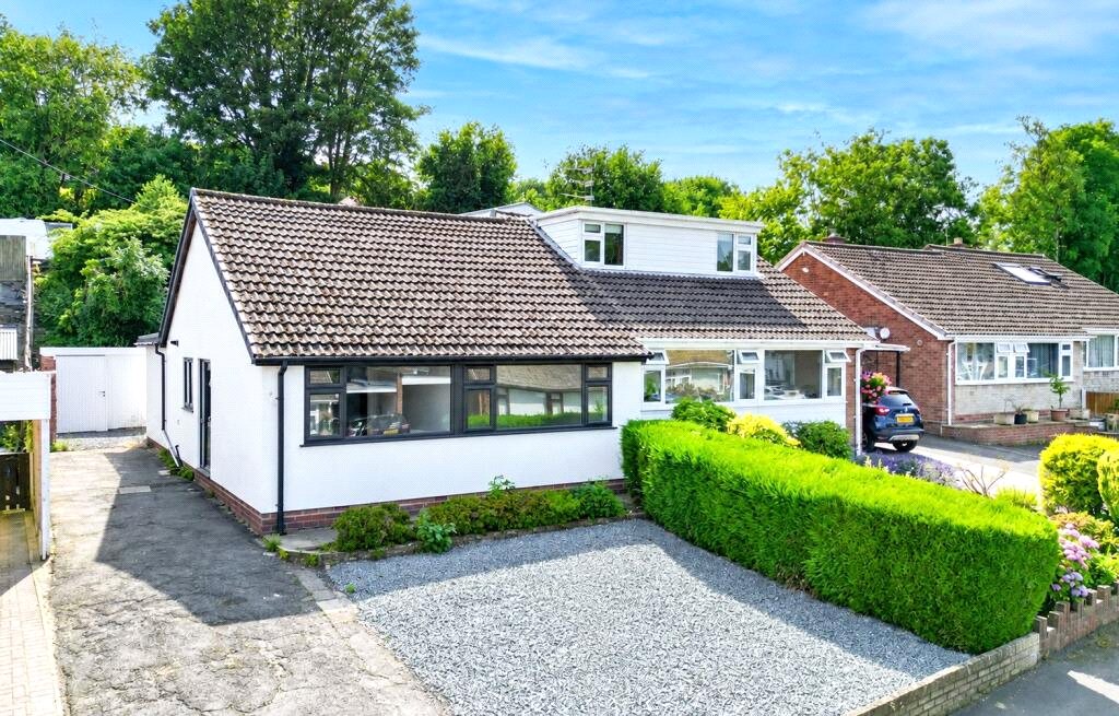 2 bedroom bungalow to rent - School Grove, Oakengates, Telford, Shropshire, TF2 - Property View 1