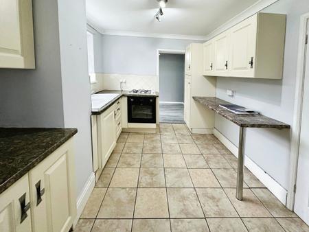 3 bedroom house to rent - Bentley Road, Wolverhampton, WV10 - Property View 3