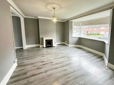 3 bedroom house to rent - Bentley Road, Wolverhampton, WV10 - Property View 2