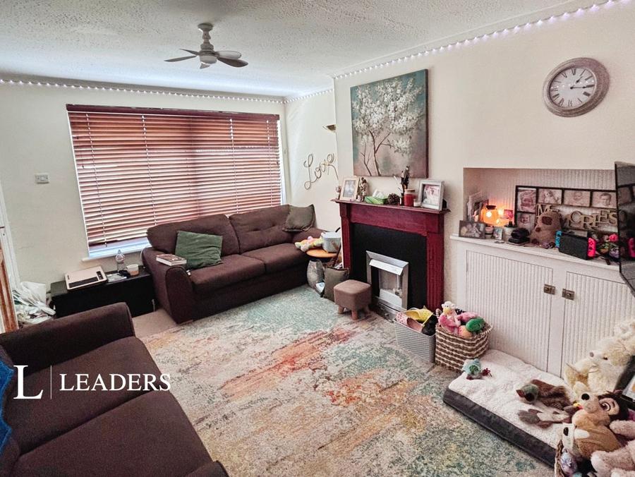 2 bedroom house for sale - Garden Close, Lancing, BN15 - Property View 2