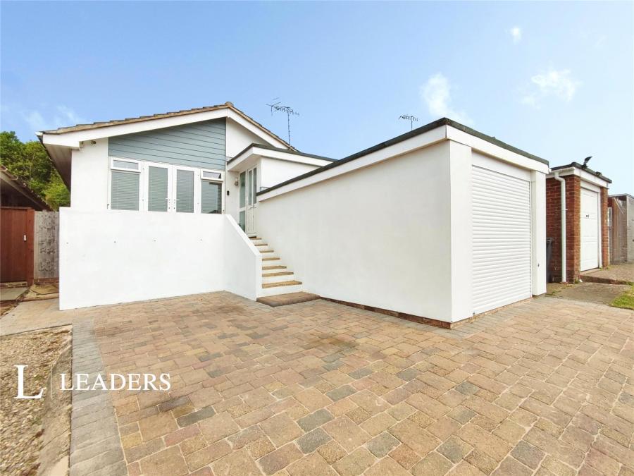3 bedroom bungalow for sale - Slonk Hill Road, Shoreham-by-Sea, West Sussex, BN43 - Property View 1