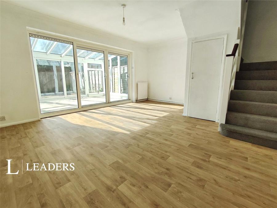 3 bedroom house for sale - The Linkway, Howard Street, Worthing, West Sussex, BN11 - Property View 2