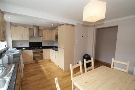 1 bedroom property to rent - Kimbers Lane, Farnham, GU9 - Property View 2