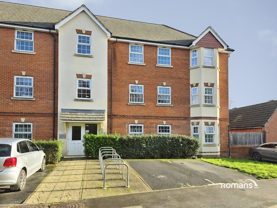 2 bedroom apartment for sale - Hills Way, Bramley, Tadley, Hampshire, RG26 - Property View 1
