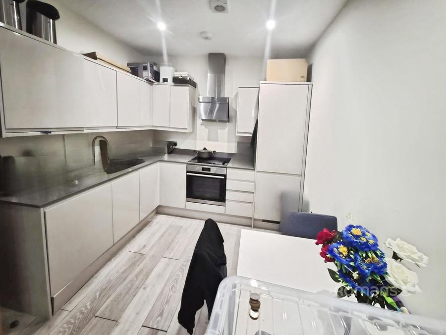 1 bedroom apartment to rent - Farnham Road, Slough, Berkshire, SL1 - Property View 3