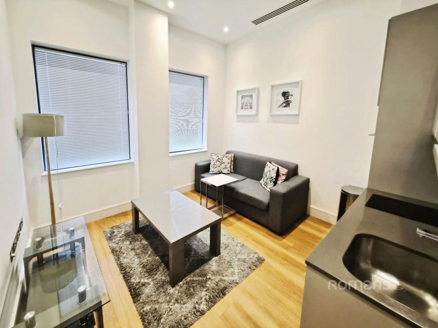 1 bedroom apartment to rent - Bath Road, Slough, Berkshire, SL1 - Property View 2