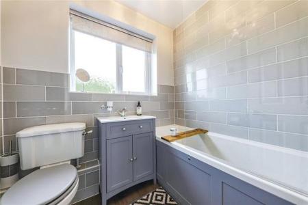 3 bedroom house to rent - Cumberland Road, Camberley, GU15 - Property View 2