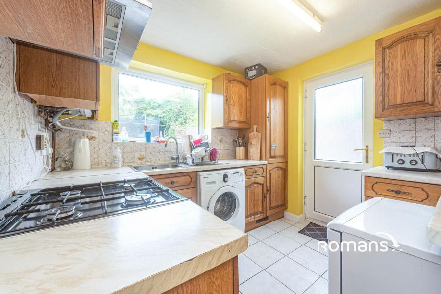 2 bedroom bungalow to rent - Hemdean Road, Caversham, Reading, RG4 - Property View 2