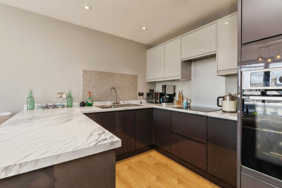 1 bedroom apartment to rent - St. David Mews, Bristol, Somerset, BS1 - Property View 2