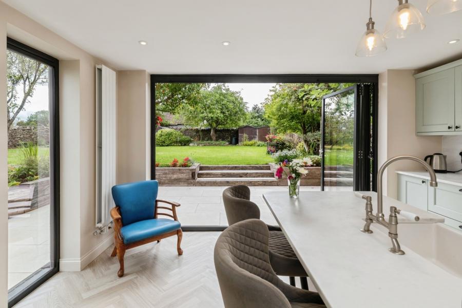 4 bedroom house to rent - Bristol Road, Hambrook, Bristol, Gloucestershire, BS16 - Property View 3