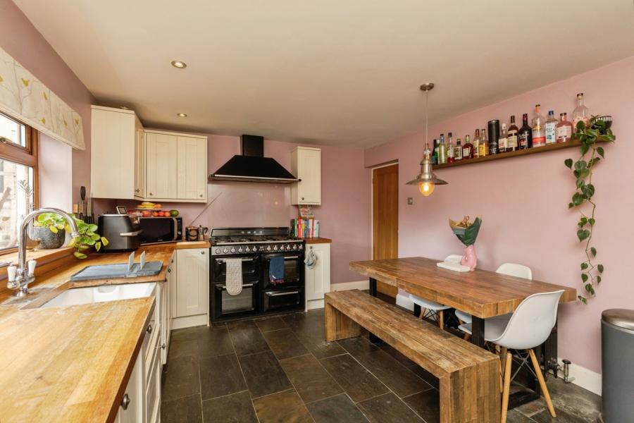 house to rent - Bristol Road, Hambrook, Bristol, Gloucestershire, BS16 - Property View 3