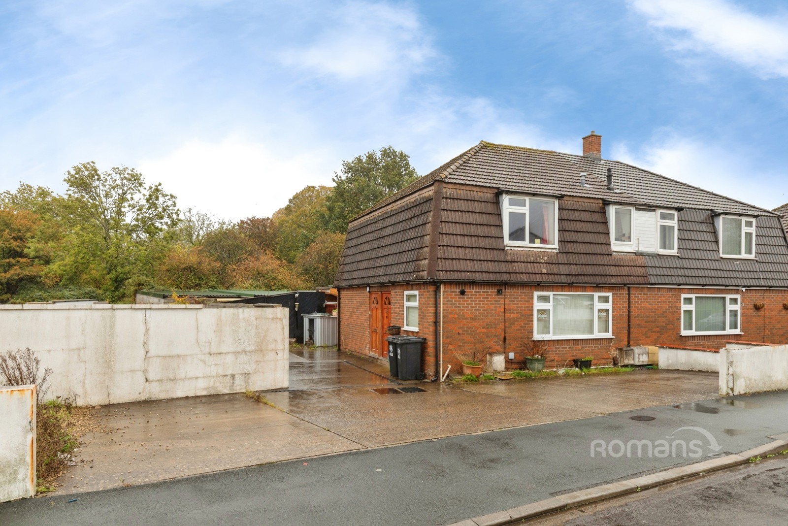 2 bedroom apartment to rent - Blackthorn Road, Bristol, Somerset, BS13 - Property View 1