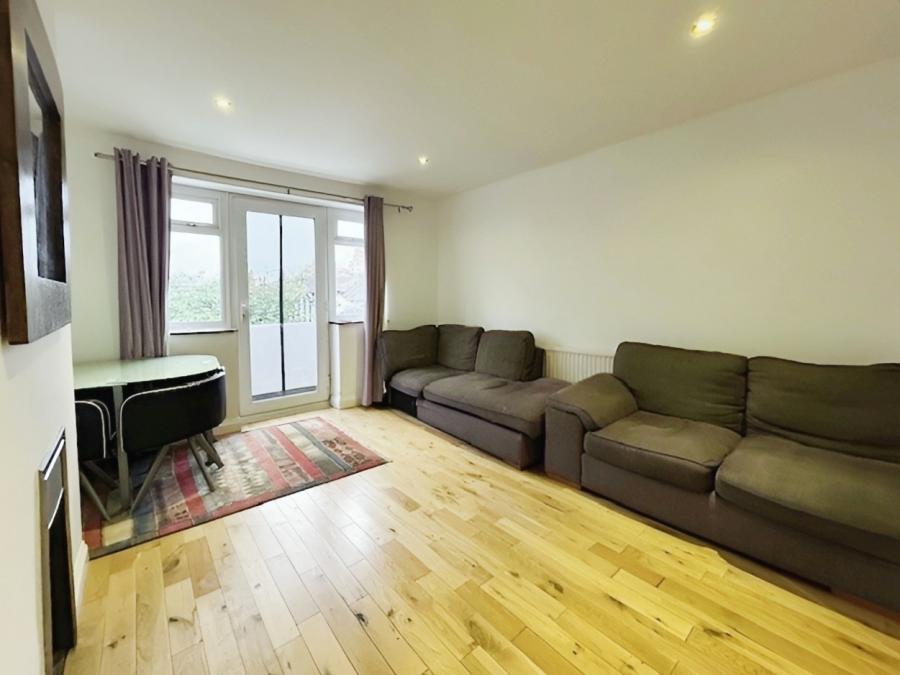 2 bedroom apartment to rent - River Court, Taplow, Maidenhead, SL6 - Property View 3