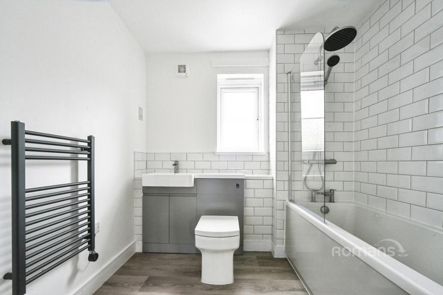 2 bedroom apartment to rent - Torun Way, Swindon, Wiltshire, SN25 - Property View 3
