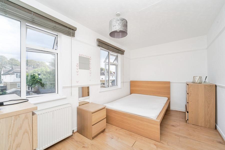 3 bedroom house to rent - Pear Tree Avenue, Yiewsley, West Drayton, UB7 - Property View 3