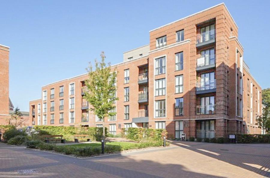 2 bedroom apartment for sale - Fellowes Rise, Winchester, Hampshire, SO22 - Property View 1