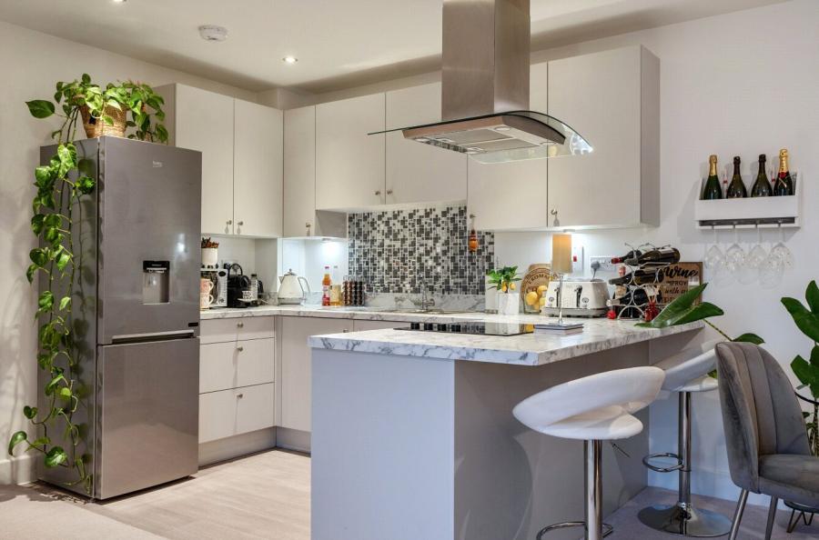 2 bedroom apartment for sale - Fellowes Rise, Winchester, Hampshire, SO22 - Property View 2