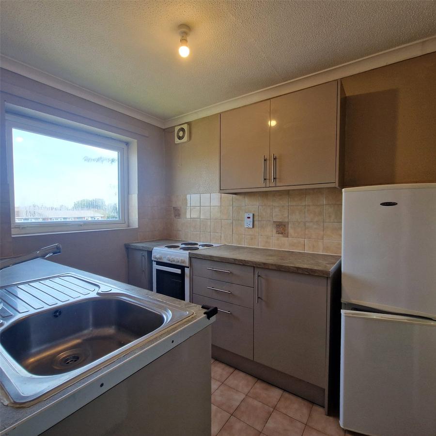 1 bedroom apartment to rent - Tithe Court, Slough, Berkshire, SL3 - Property View 3