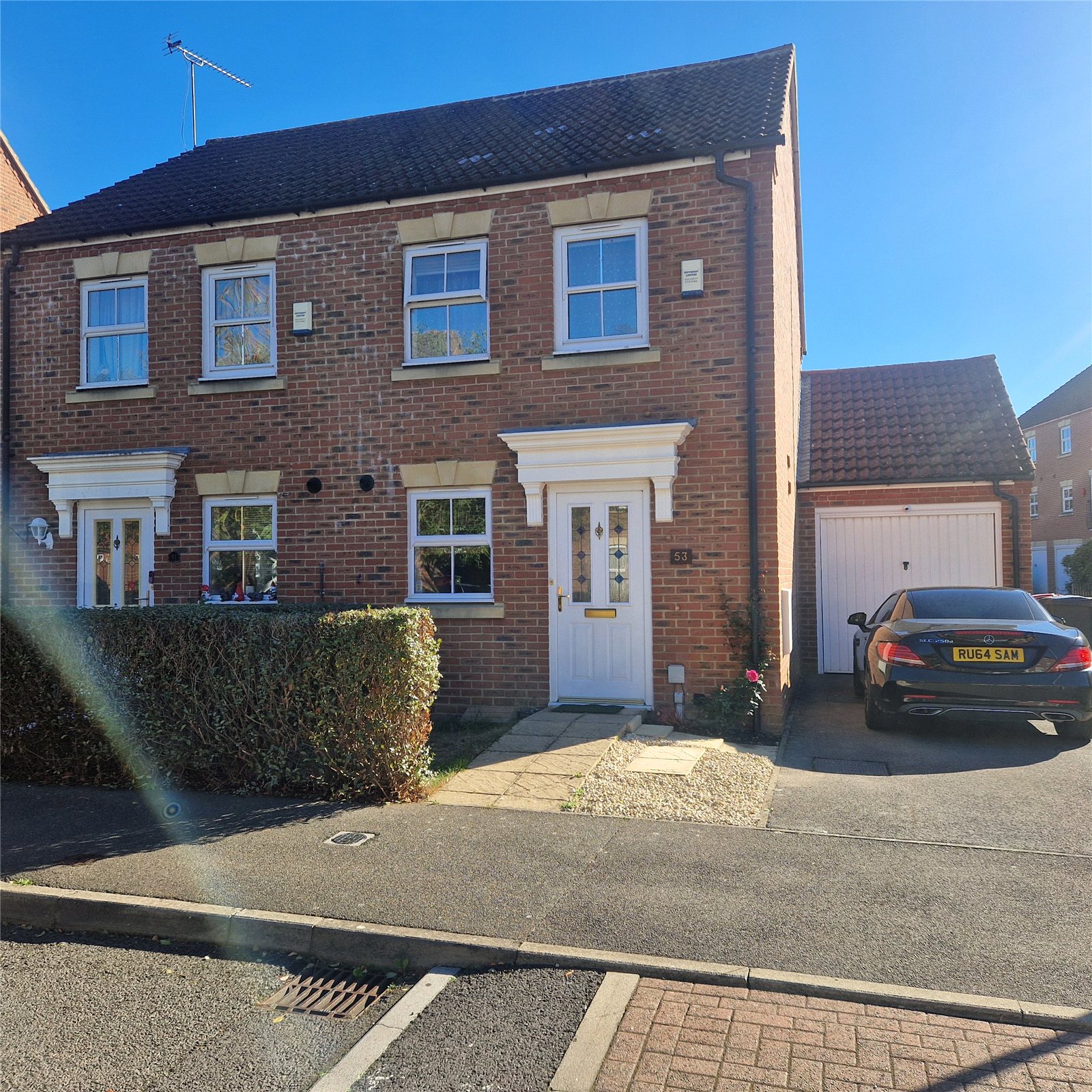 2 bedroom house to rent - Parsons Road, Langley, Slough, SL3 - Property View 1