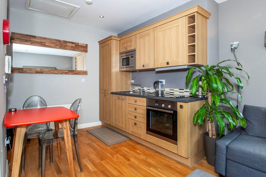 1 bedroom apartment to rent - Alma Road, Windsor, SL4 - Property View 2