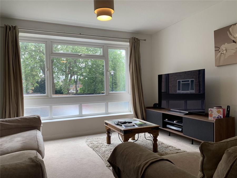 2 bedroom apartment to rent - Montpellier Court, St. Leonards Road, Windsor, SL4 - Property View 2