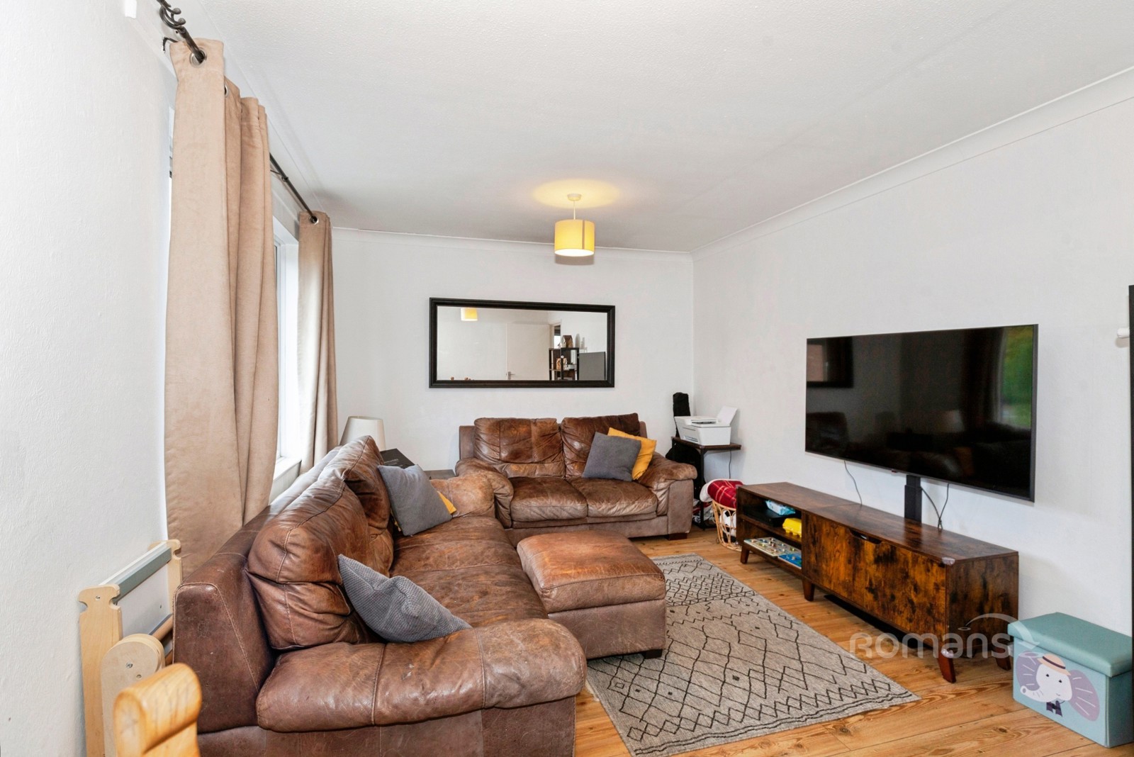 2 bedroom apartment to rent - Lovejoy Lane, Windsor, SL4 - Property View 1