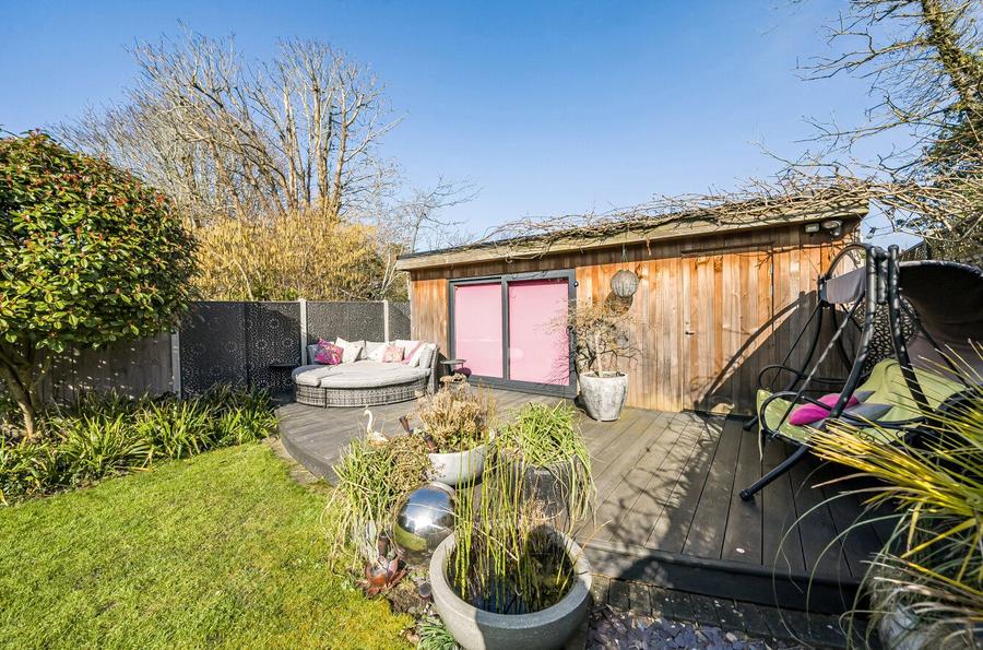 4 bedroom house to rent - Buccleuch Road, Datchet, Slough, Berkshire, SL3 - Property View 2